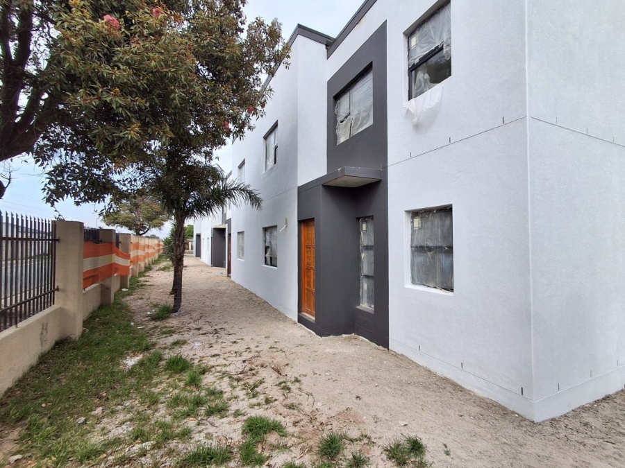 2 Bedroom Property for Sale in Ruyterwacht Western Cape